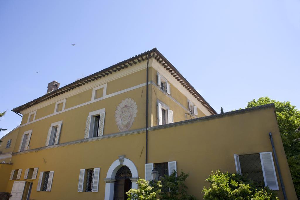 Villa Il Broglino Todi Camera foto