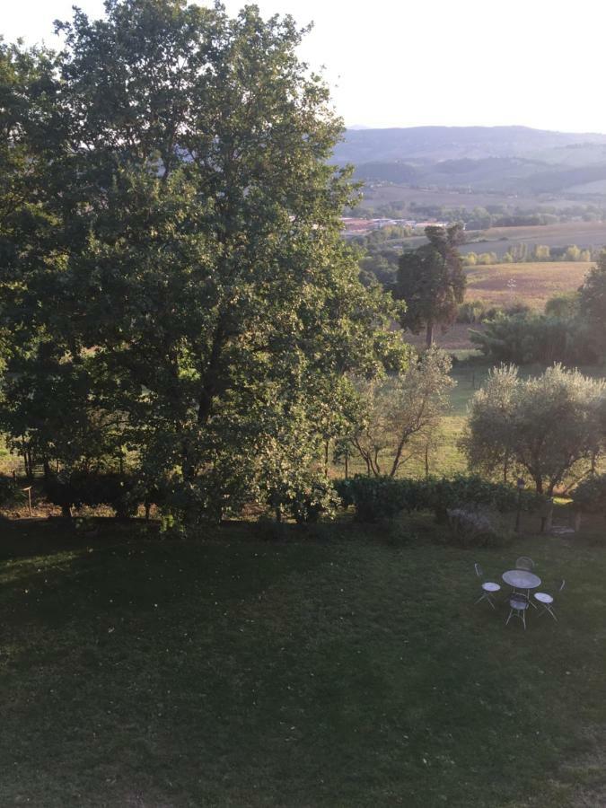 Villa Il Broglino Todi Esterno foto